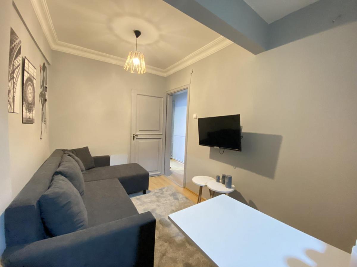 Charming Flat With Balcony In Sinanpasa Besiktas Istanbul Exterior photo