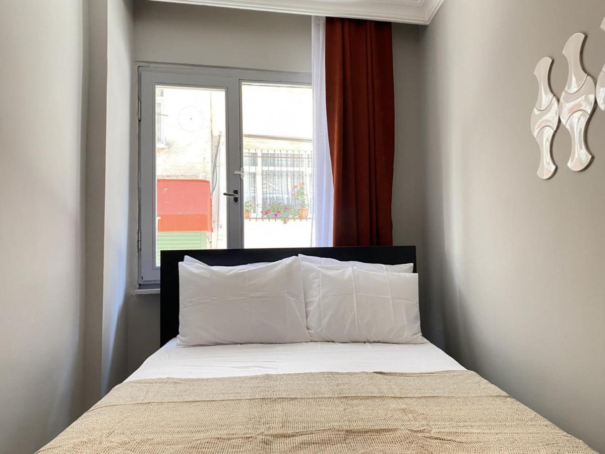 Charming Flat With Balcony In Sinanpasa Besiktas Istanbul Exterior photo